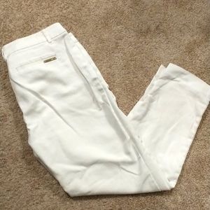 White dress crop pants